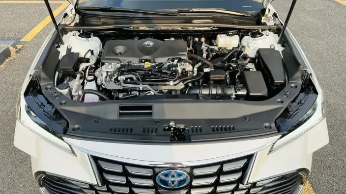 Toyota Avalon 2023 Model Intelligent Hybrid 2.5L E-CVT 20th Anniversary Platinum Memorial Edition – фото 9