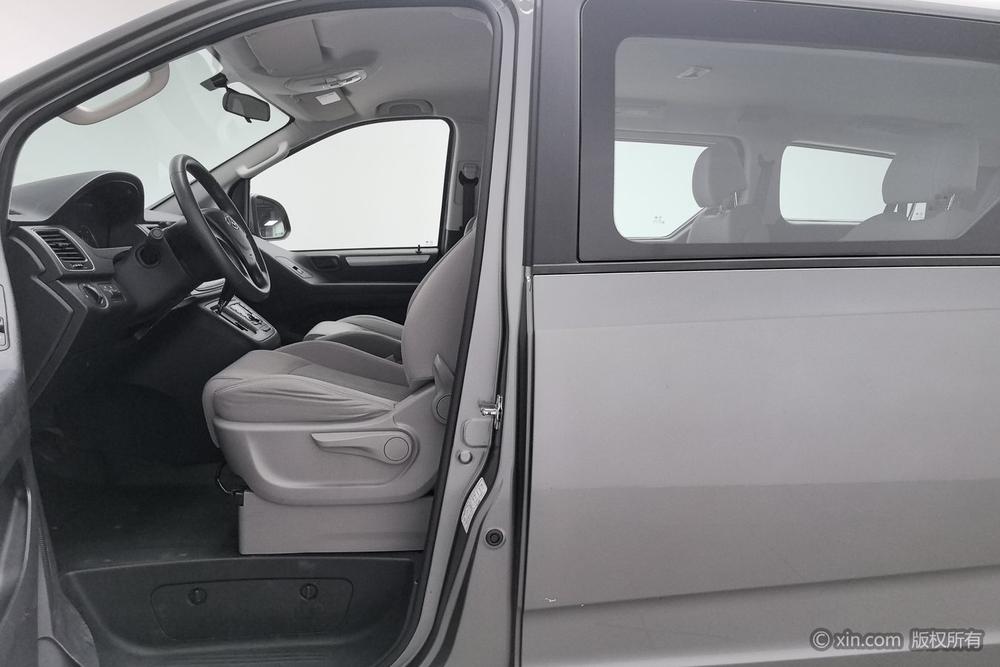 Maxus G10 Модель 2021 года 2.0T бензин автоматическое Smart Edition 7 seat – фото 17
