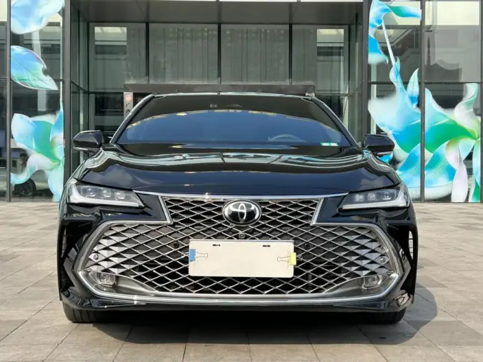Toyota Avalon 2024 Model Intelligent Hybrid 2.5L E-CVT XLE Premium Edition – фото 2