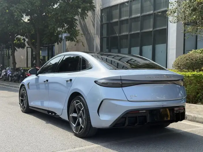 BYD Seal 2022 Model 700KM Long Battery Life Pro Rear Drive Edition – фото 5
