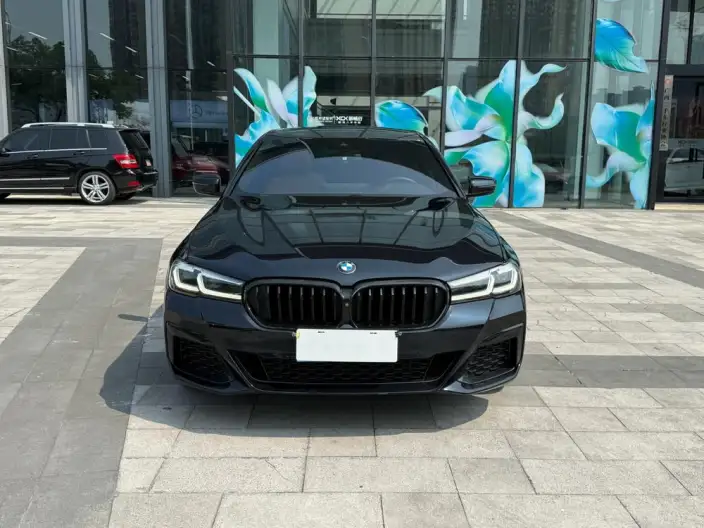 BMW 5 Series 2022 Model 530Li Exclusive Model M Sports Set – фото 2