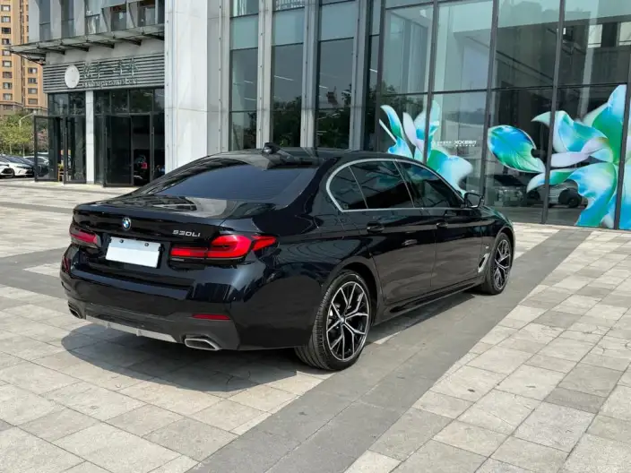 BMW 5 Series 2022 Model 530Li Exclusive Model M Sports Set – фото 7
