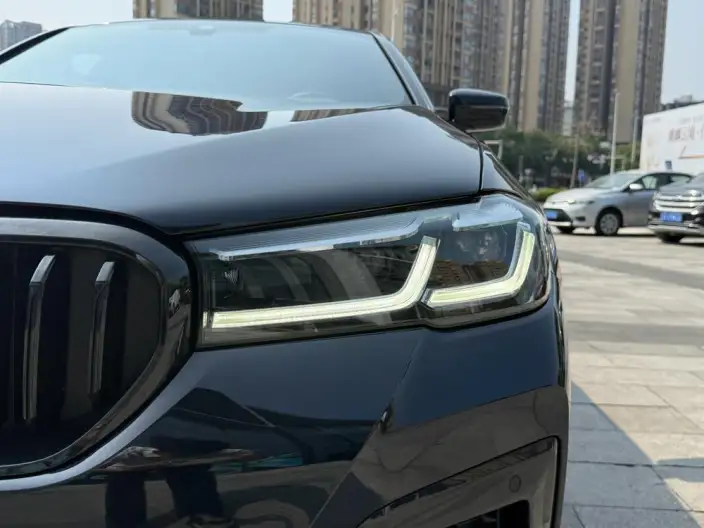 BMW 5 Series 2022 Model 530Li Exclusive Model M Sports Set – фото 9
