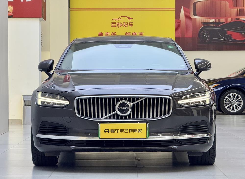 Volvo S90 PHEV 2023 T 8 4WD Long Battery Life Pro Smart Elegance Deluxe Edition – фото 2