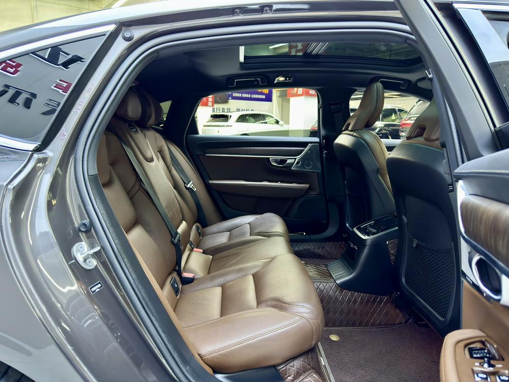 Volvo S90 PHEV 2023 T 8 4WD Long Battery Life Pro Smart Elegance Deluxe Edition – фото 14