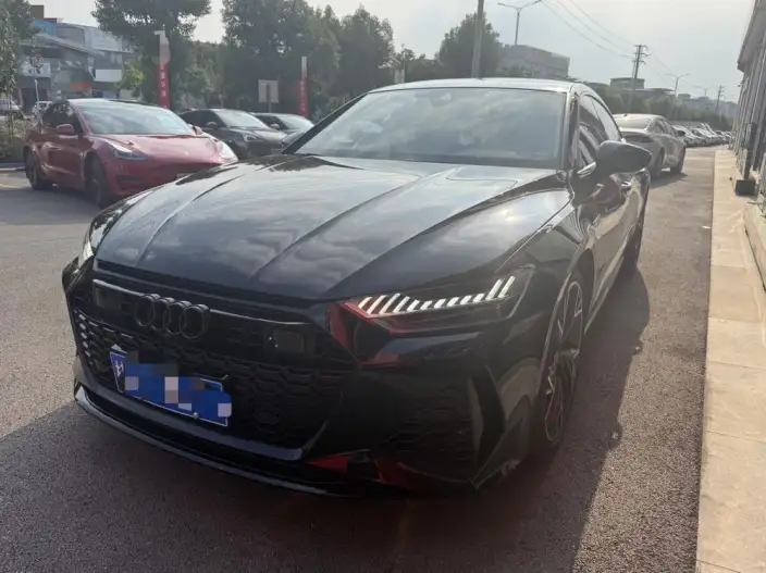 Audi A7 L 2024 Model 45 TFSI quattro Luxury Model – фото 1