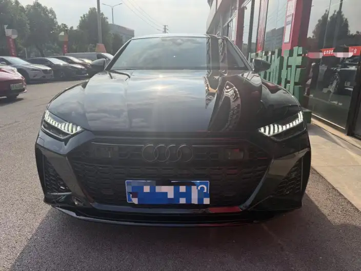 Audi A7 L 2024 Model 45 TFSI quattro Luxury Model – фото 2
