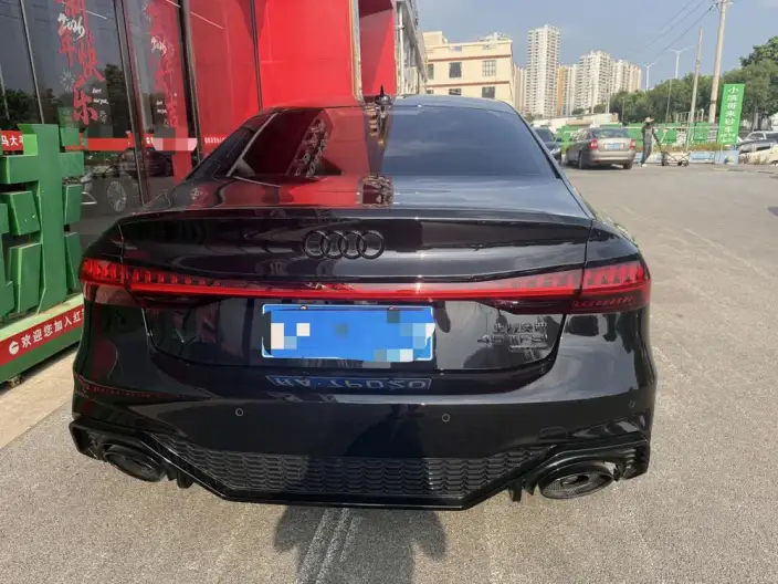 Audi A7 L 2024 Model 45 TFSI quattro Luxury Model – фото 3