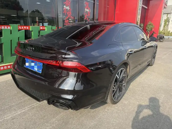 Audi A7 L 2024 Model 45 TFSI quattro Luxury Model – фото 4