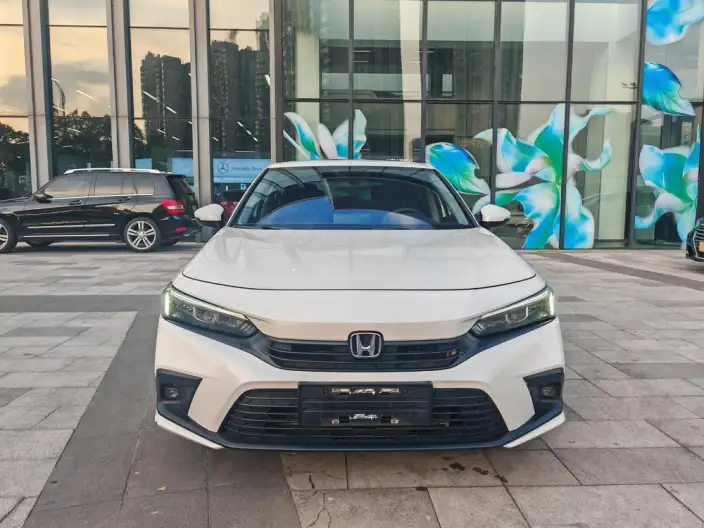 Honda Civic 2023 Model 240TURBO CVT Momentum Edition