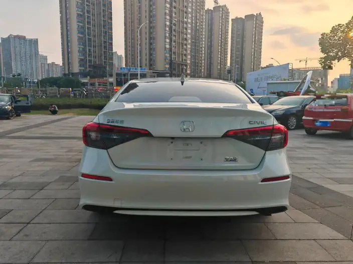 Honda Civic 2023 Model 240TURBO CVT Momentum Edition – фото 6