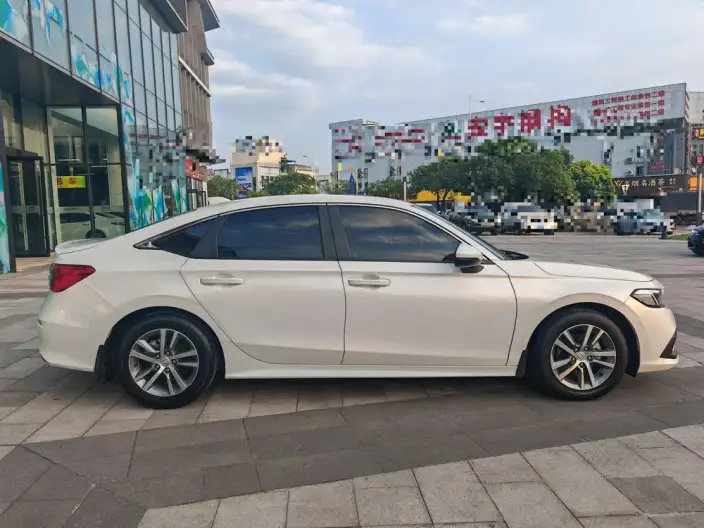 Honda Civic 2023 Model 240TURBO CVT Momentum Edition – фото 8