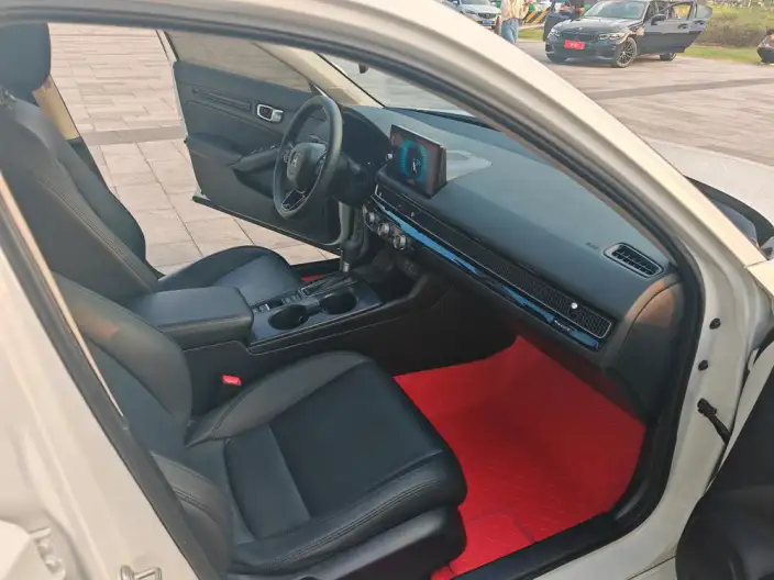 Honda Civic 2023 Model 240TURBO CVT Momentum Edition – фото 9