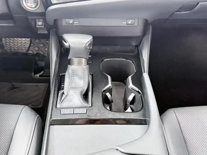 Lexus ES 2022 Model 200 Superior Edition – фото 9