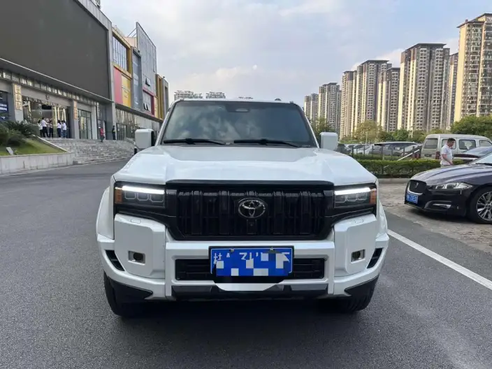Toyota Prado 2025 Model 2.4T Hybrid Flagship VX Edition 5 seat – фото 2