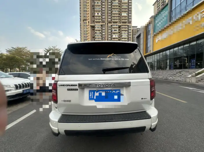 Toyota Prado 2025 Model 2.4T Hybrid Flagship VX Edition 5 seat – фото 4