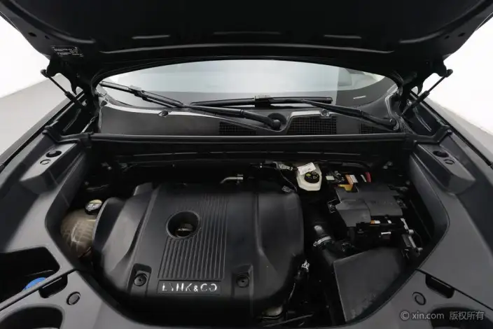 Lynk & Co 01 2021 Model 2.0TD 2WD Model Pro – фото 5