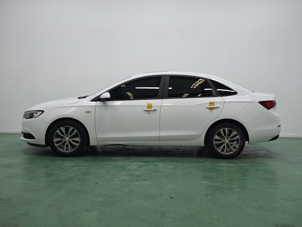 Buick Excelle 2021 1.3T Automatic Mild Hybrid Elite – фото 4