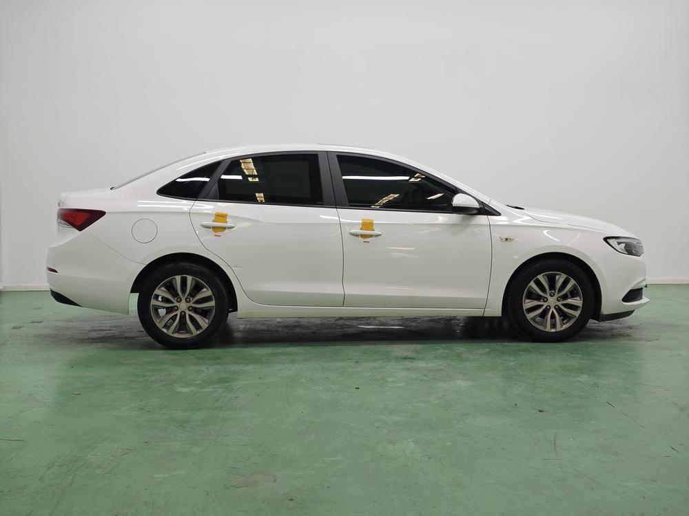 Buick Excelle 2021 1.3T Automatic Mild Hybrid Elite – фото 8