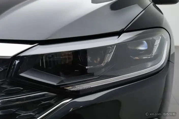 Volkswagen Lavida 2023 Model Facelift 1.5L Automatic Starry Sky Five Million Edition – фото 7