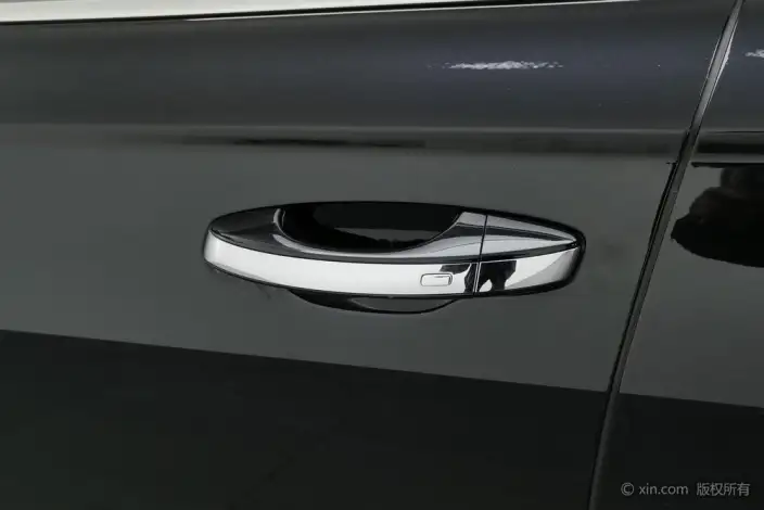 Volkswagen Lavida 2023 Model Facelift 1.5L Automatic Starry Sky Five Million Edition – фото 8