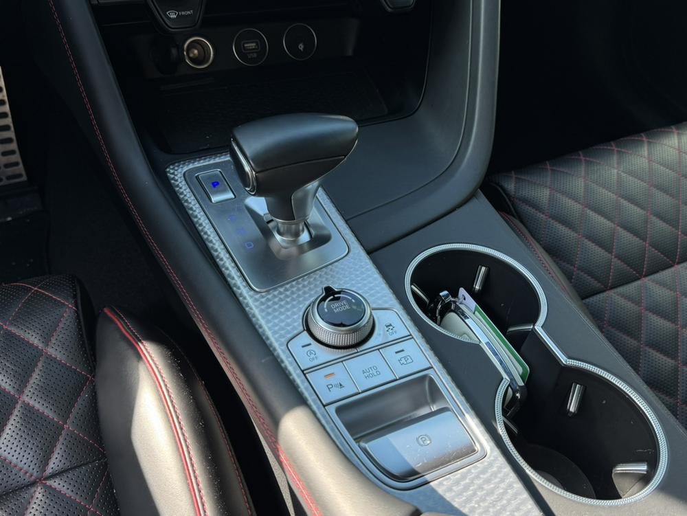 Genesis G70 2023 2.0T 4WD Flagship – фото 16