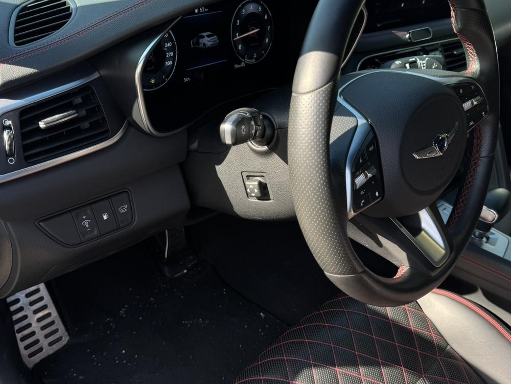 Genesis G70 2023 2.0T 4WD Flagship – фото 17