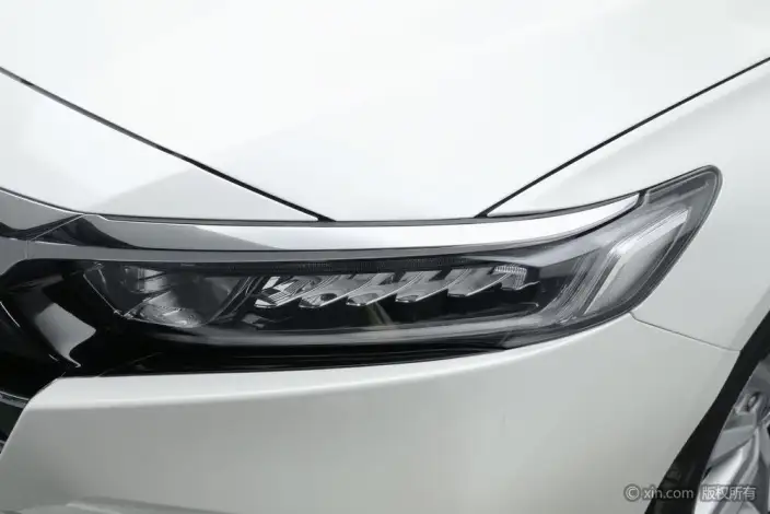 Honda Accord 2022 Model 260TURBO Deluxe Edition – фото 7