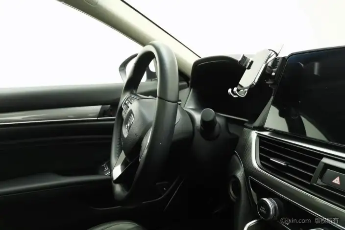 Honda Accord 2022 Model 260TURBO Deluxe Edition – фото 9