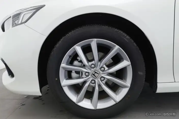 Honda Accord 2022 Model 260TURBO Deluxe Edition – фото 10