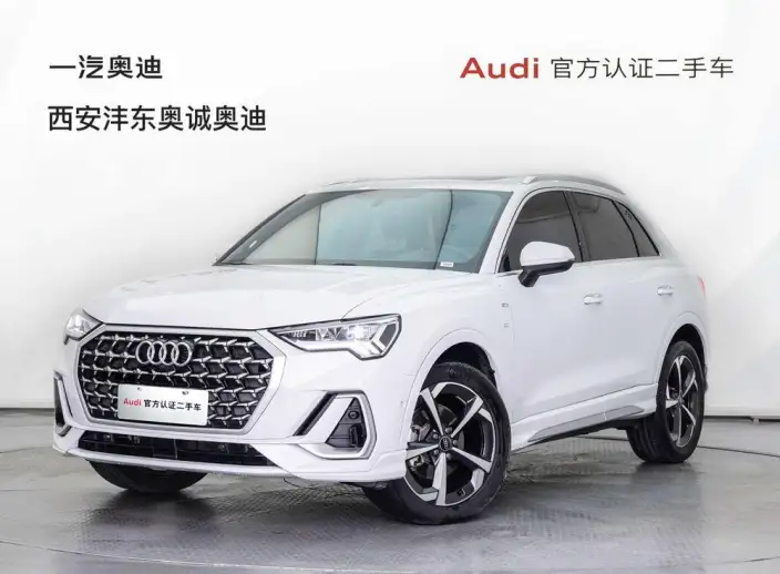 AUDI Q3 2025 Model quattro 45th Anniversary Collector Edition Edition 35 TFSI Fashion Dynamic Model – фото 1
