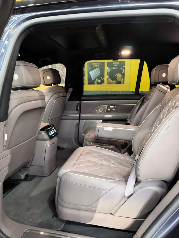 NIO ES8 2026 Model VI seat Executive Deluxe Edition – фото 8