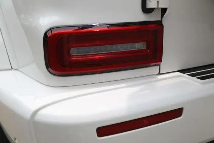 Mercedes-Benz G-Class 2024 Model G 350 – фото 9