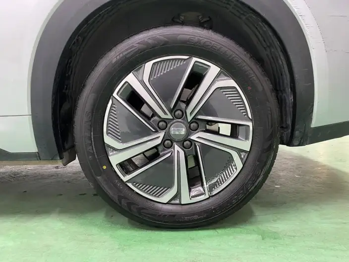 Galaxy Starship 7 EM-i 2025 Model 120KM Tiggo + Edition – фото 9