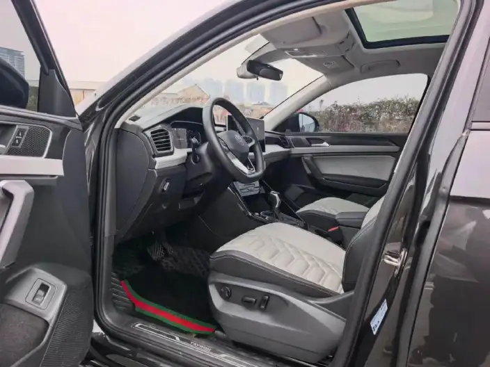 Volkswagen Tayron 2023 Model 330TSI 2WD Luxury Plus Advanced version – фото 8