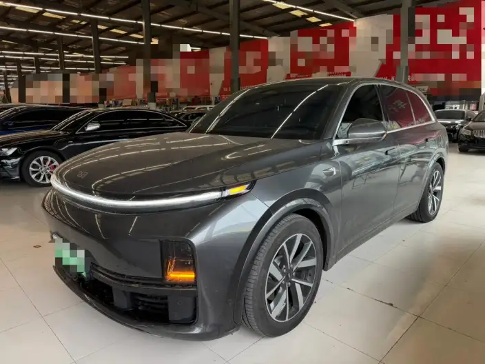 Li Auto L7 2023 Model Pro Edition – фото 1