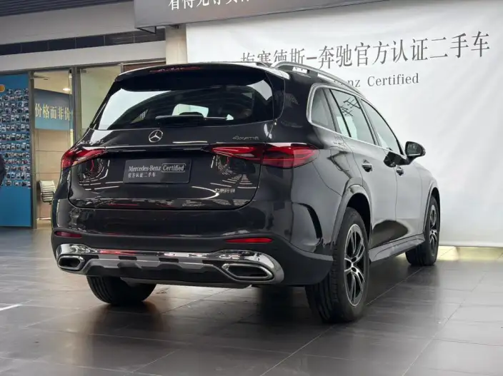 Mercedes-Benz GLC 2025 Model GLC 260 L 4MATIC Luxury Model 5 seat – фото 6