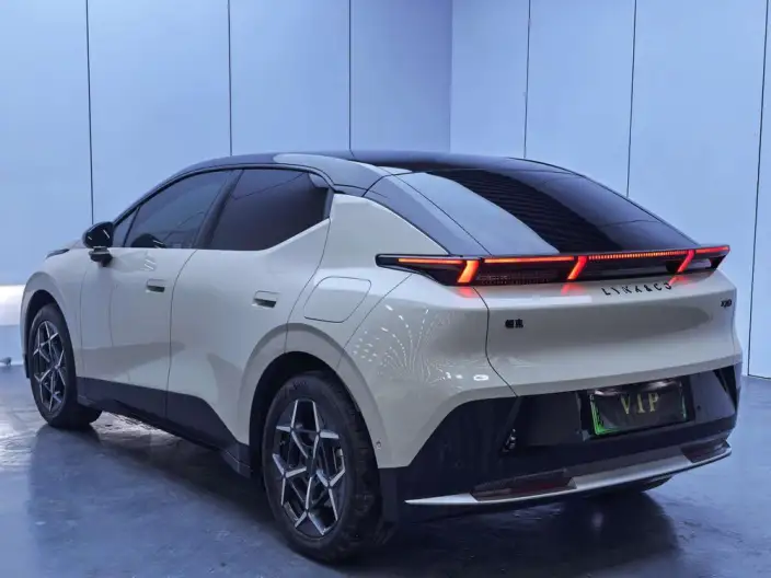 Lynk & Co 20 2025 Model Z20 530km Rear Drive Pro – фото 4