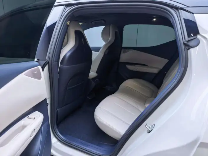 Lynk & Co 20 2025 Model Z20 530km Rear Drive Pro – фото 9