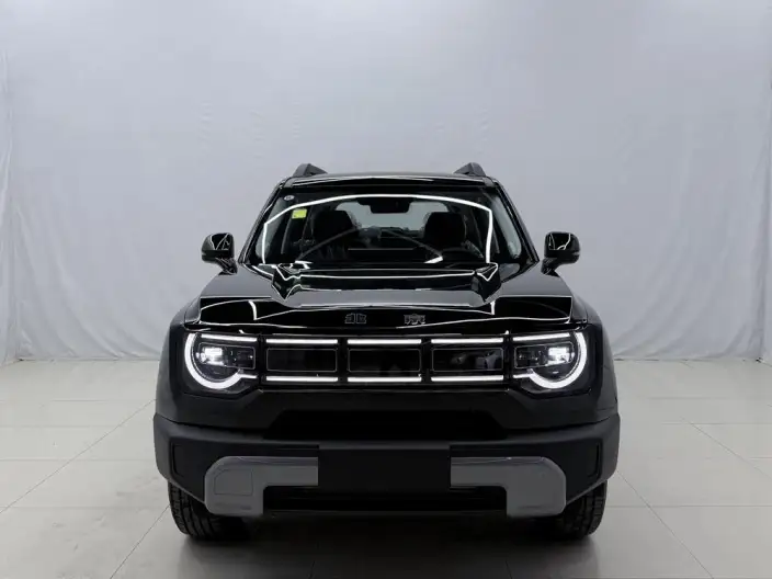 BAIC BJ30 2027 Model Traveler 1.5T DCT Standard Edition