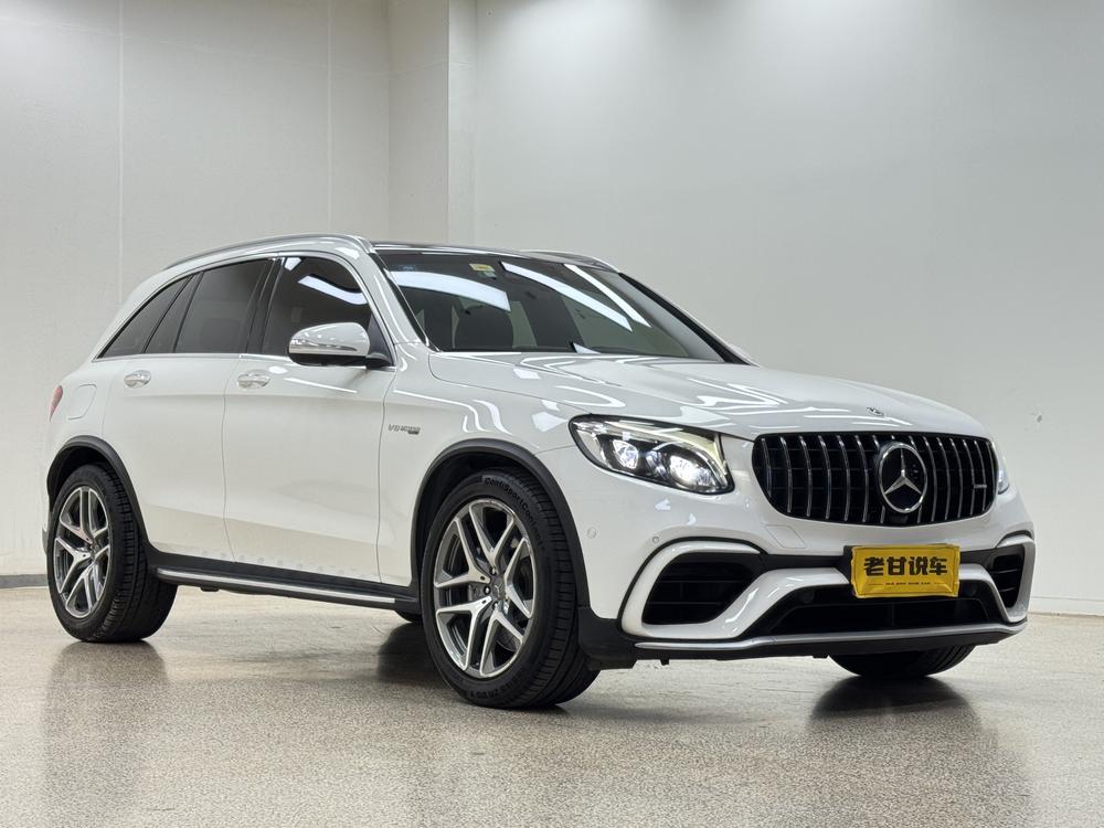 Mercedes-Benz GLC AMG Модель 2018 года AMG GLC 63 4MATIC+ – фото 3