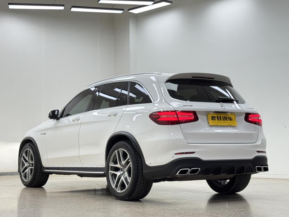 Mercedes-Benz GLC AMG Модель 2018 года AMG GLC 63 4MATIC+ – фото 5