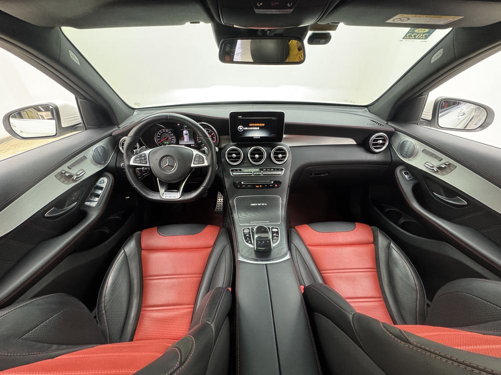 Mercedes-Benz GLC AMG Модель 2018 года AMG GLC 63 4MATIC+ – фото 17
