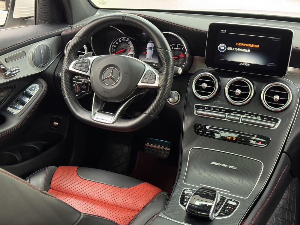 Mercedes-Benz GLC AMG Модель 2018 года AMG GLC 63 4MATIC+ – фото 18