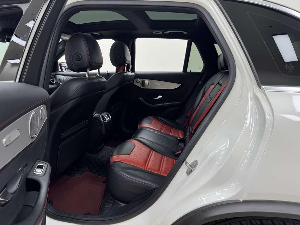 Mercedes-Benz GLC AMG Модель 2018 года AMG GLC 63 4MATIC+ – фото 20