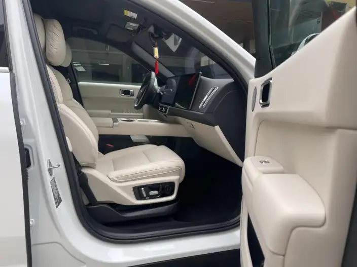 Li Auto L7 2024 Model Ultra Edition – фото 8