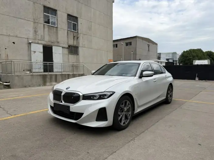 BMW i3 2023 Model eDrive35L – фото 1