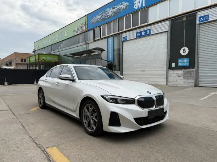 BMW i3 2023 Model eDrive35L – фото 3