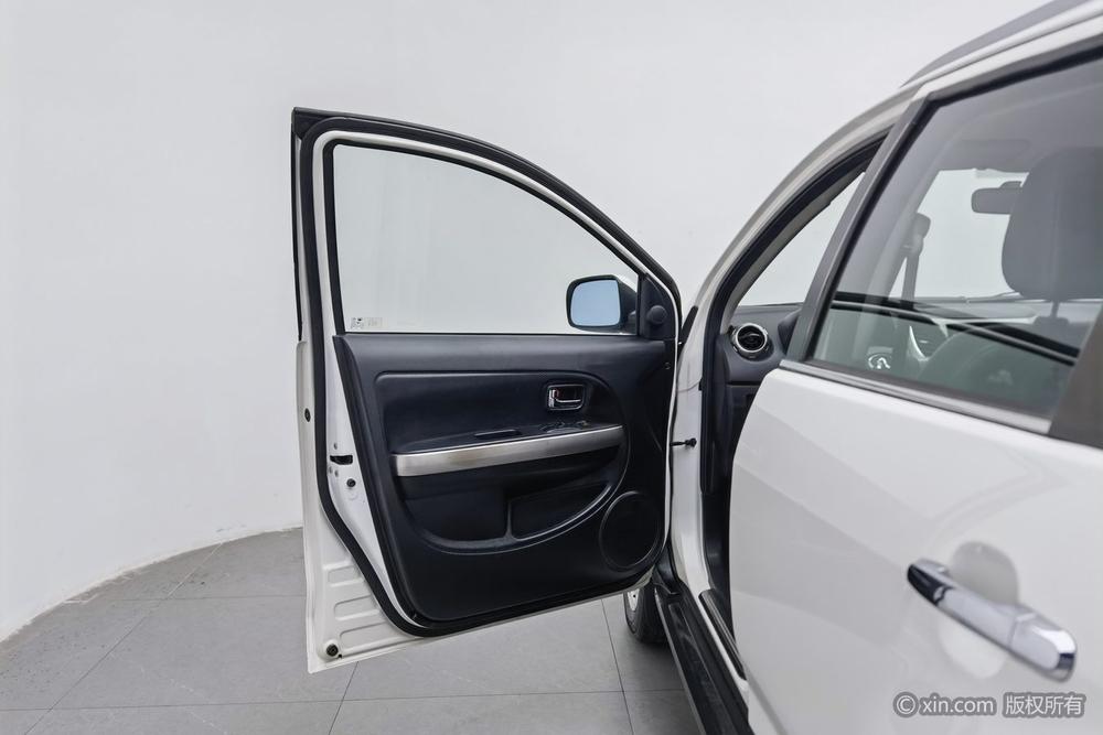 Great Wall M4 2012 1.5L Manual Luxury – фото 21