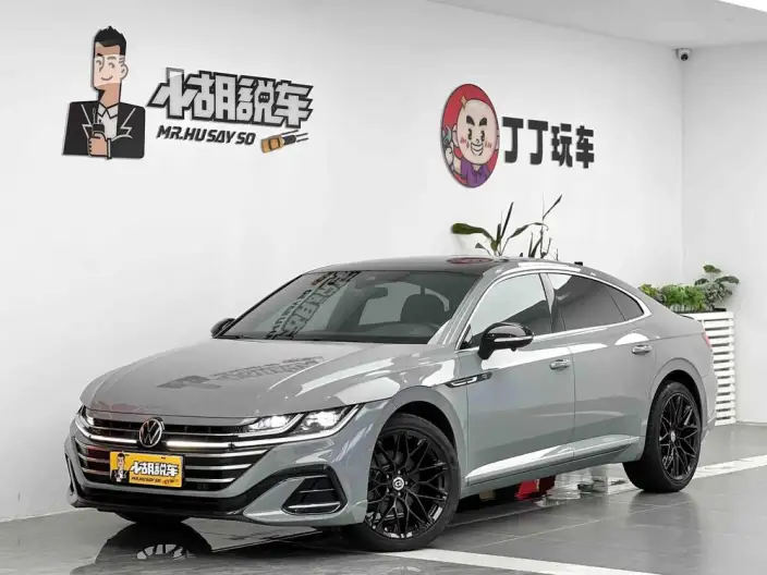 Volkswagen CC 2023 Model 380TSI Eye-catching version – фото 1